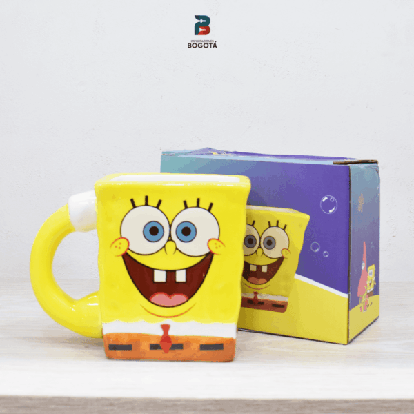 Mug Bob Esponja en cerámica 3D cuadrado color amarillo con rostro sonriente