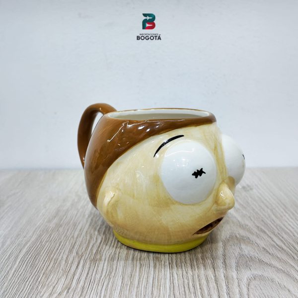 Taza Morty 3D vista tres cuartos con modelado de rostro