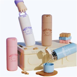 Termo cute bear de 500 ml en acero inoxidable, doble pared, tapa con vasito integrado y correa.