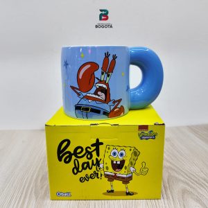 Mug Don Cangrejo Bob Esponja — cerámica celeste con asa circular XL | Importaciones Bogotá