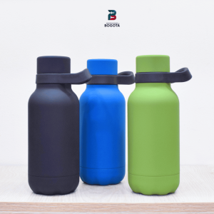 termo de silicona 500 ml negro, azul y verde con tapa de rosca y correa – Importaciones Bogotá