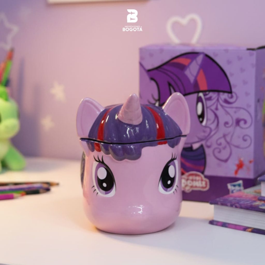 Mug Twilight Sparkle 3D de cerámica con tapa y diseño tridimensional