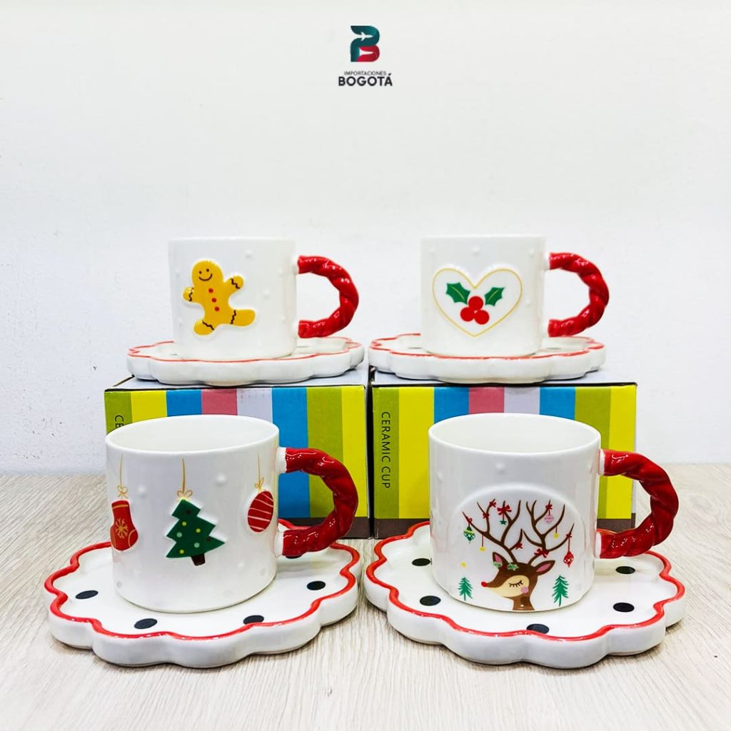 Set de tazas de cerámica con plato y diseños navideños en relieve